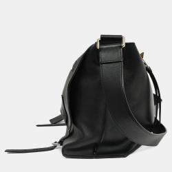 Pre Owned حقيبة لويفي سوداء من الجلد على شكل فطر ماسنجر