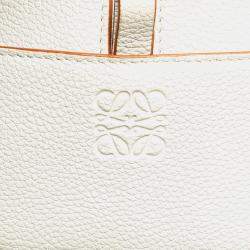 Pre Owned Loewe White Leather Amazona Square 19