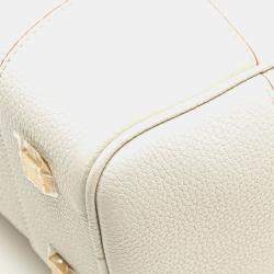 Pre Owned Loewe White Leather Amazona Square 19