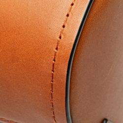 Pre Owned حقيبة لويفي دلو جلد عجل بني بمقبض بامبو