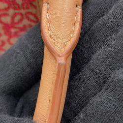 مملوكة مسبقًا Loewe Amazona Anagram Warm Desert/Red Calf Leather Canvas Size 23