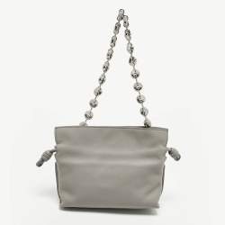 مملوكة مسبقًا Loewe Flamenco Grey Leather Shoulder Bag