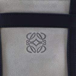 مملوكة مسبقًا Loewe Mini Beige, Black Suede Anagram Tote