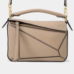 مملوكة مسبقًا Loewe Puzzle Bag Sand Leather Size Mini