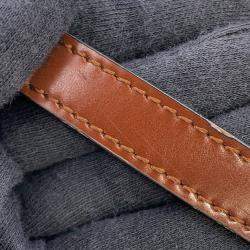 Pre Owned حقيبة كتف مزدوجة لويفي هارت موتيف غيت بنية/بيضاء جلدية حجم صغير جداً