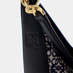 مملوكة مسبقًا Loewe Black Small Anagram Canvas Luna Hobo