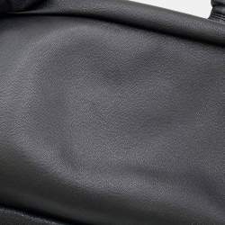 Pre Owned Loewe Squeeze Bag Chain Shoulder Bag Black Melonapalam Size Medium