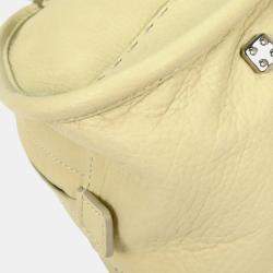 Pre Owned حقيبة لويفي جلد أبيض عاجي