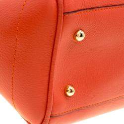 Pre Owned حقيبة يد لويفي جلد حمراء