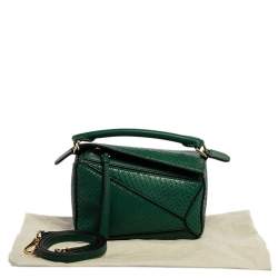 Pre Owned حقيبة سات�شيل لويفي بازل صغيرة جلد ثعبان أخضر 