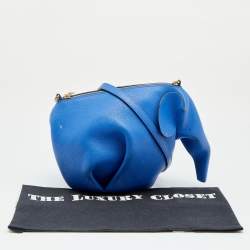 مملوكة مسبقًا Loewe Blue Leather Elephant Shoulder Bag