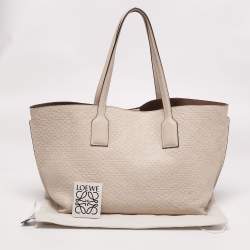 Pre Owned حقيبة يد توتس لويفي تي شوبر جلد بيج بالشعار منقوش