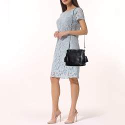 مملوكة مسبقًا Loewe Black Leather Flamenco Crossbody Bag