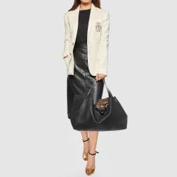 Pre Owned Loewe Black Leather Logo Shoulder Bag