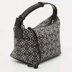 مملوكة مسبقًا Loewe Dark Blue Canvas Small Cubi Shoulder Bag