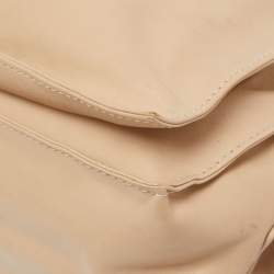 مملوكة مسبقًا Loewe Beige Leather Flamenco Crossbody Bag