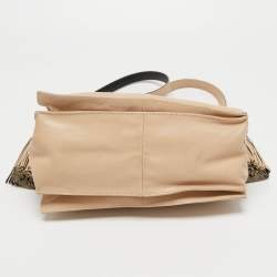 مملوكة مسبقًا Loewe Beige Leather Flamenco Crossbody Bag