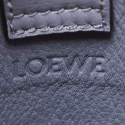 مملوكة مسبقًا Loewe Grey Leather Elephant Pocket Pouch Crossbody Bag