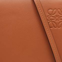 Pre Owned Loewe Brown Leather Mini Heel Duo Pouch Bag