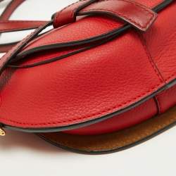 مملوكة مسبقًا Loewe Red Leather Mini Gate Crossbody Bag