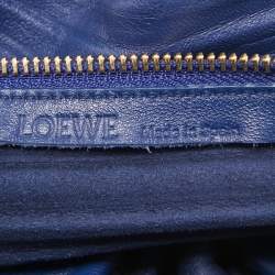 Pre Owned Loewe Blue Leather Pleated Bracelet Pouch Bag