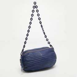 Pre Owned Loewe Blue Leather Pleated Bracelet Pouch Bag