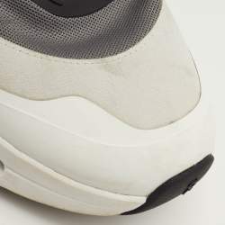 مملوكة مسبقًا حذاء رياضي لووي اكس اون رانينج كلاودتيلت 2 قماش أسود / رمادي بأربطة مقاس 41