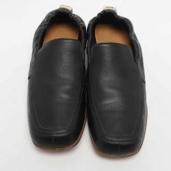 Pre Owned حذاء لوفرز لويفي جلد أسود مطاطي مقاس 39