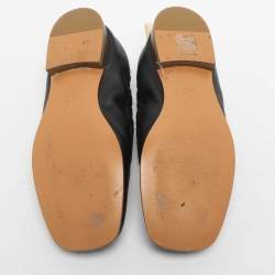 Pre Owned حذاء لوفرز لويفي جلد أسود مطاطي مقاس 39