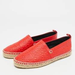 Pre Owned Loewe Size 37 Red Logo Embossed Leather Espadrille Flats