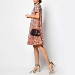 مملوكة مسبقًا Longchamp Roseau Mini Burgundy Croc Embossed Leather Crossbody Bag