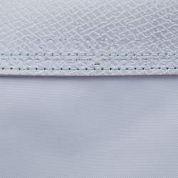 مملوكة مسبقًا حقيبة يد لونج شامب لوبلياج جلد ونايلون أزرق فاتح صغيرة