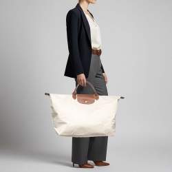 مملوكة مسبقًا Longchamp Le Pliage Travel Cream/Brown Nylon Tote