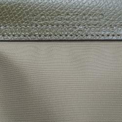 Pre Owned حقيبة لونج تشامب لو بلياج نايلون أخضر زيتي متوسطة