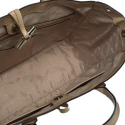 Pre Owned Longchamp Beige Patent Leather Roseau Tote