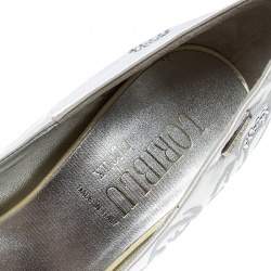 Pre Owned Loriblu White Embroidered Satin Swarovski Crystal Embellished Peep Toe Platform Pumps Size 36.5