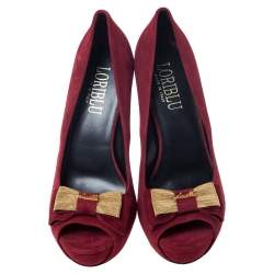 Pre Owned Loriblu Red Suede Embellished Bow Peep Toe Platform Pumps Size 38.5