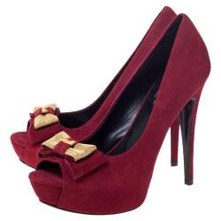 Pre Owned Loriblu Red Suede Embellished Bow Peep Toe Platform Pumps Size 38.5
