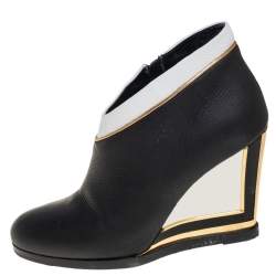 Pre Owned Loriblu White/Black Leather Wedge Ankle Booties Size 38