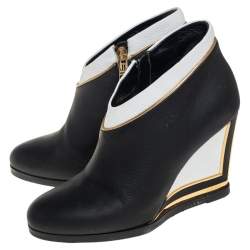 Pre Owned Loriblu White/Black Leather Wedge Ankle Booties Size 38