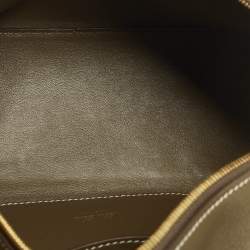 مملوكة مسبقًا حقيبة كتف لورو بيانا تارتان/الكبر المالح/ذهبي شمسي كتان وجلد بحجم كبير L27