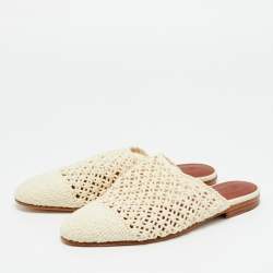 مملوكة مسبقًا Loro Piana Size 35.5 Cream Crochet Mules