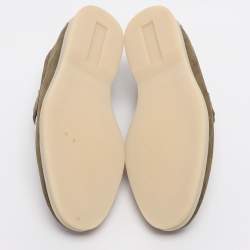 مملوكة مسبقًا Loro Piana Summer Charms Walk Size 36 Green Suede Loafers