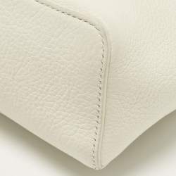 مملوكة مسبقًا Loro Piana Extra Pocket L19 Off White Leather Pouch Bag
