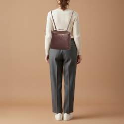 مملوكة مسبقًا حقيبة ظهر لورو بيانا جلد بورجوندي جيب كبير إضافي 23.5