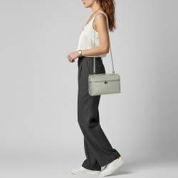 Pre Owned حقيبة صغيرة لورو بيانا L27 جيب إضافي جلد نعام رمادي