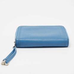 Pre Owned Loro Piana Blue Leather Zip Around Wallet