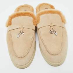 Pre Owned Loro Piana Beige Suede Fur Babouche Charms Walk Mules Size 38.5