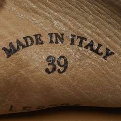 Pre Owned Loro Piana Beige Suede Summer Charms Walk Loafers Size 39