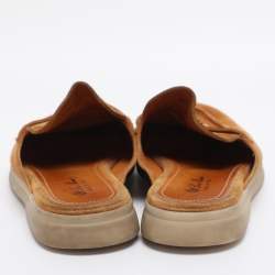 Pre Owned Loro Piana Grey Suede Babouche Charms Walk Mules Size 39